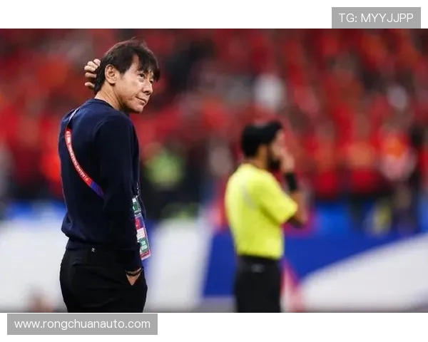 申台龙团队否认执教传闻：未接中方正式邀请，若获报价将积极考虑(3)